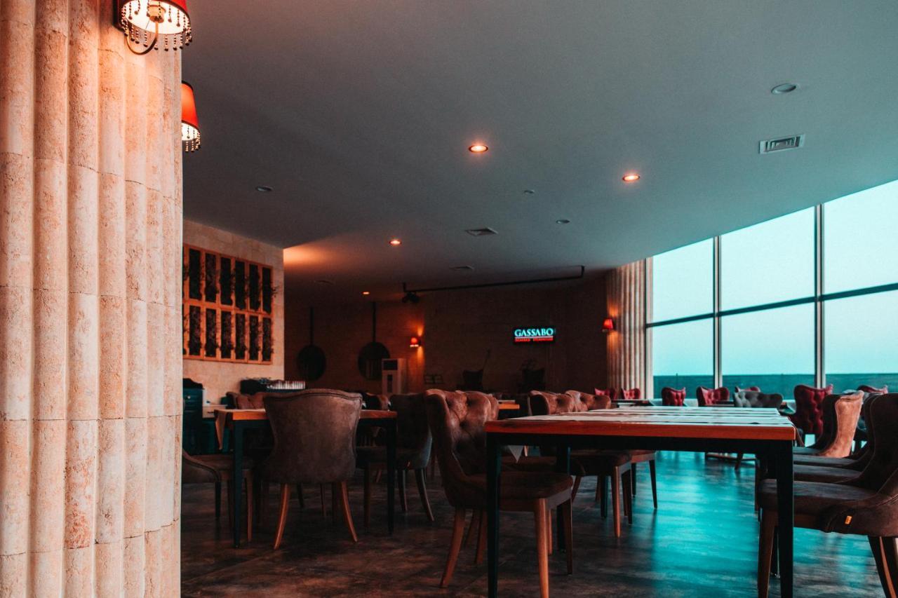 Edelweiss A Block Hotel Residence Trikomo 外观 照片