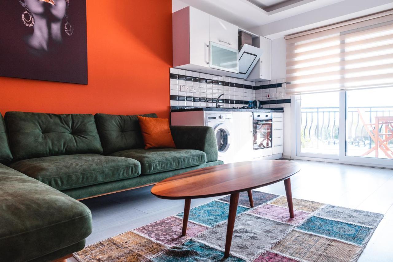 Edelweiss A Block Hotel Residence Trikomo 外观 照片